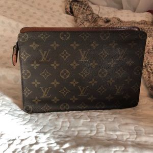 Louis Vuitton clutch